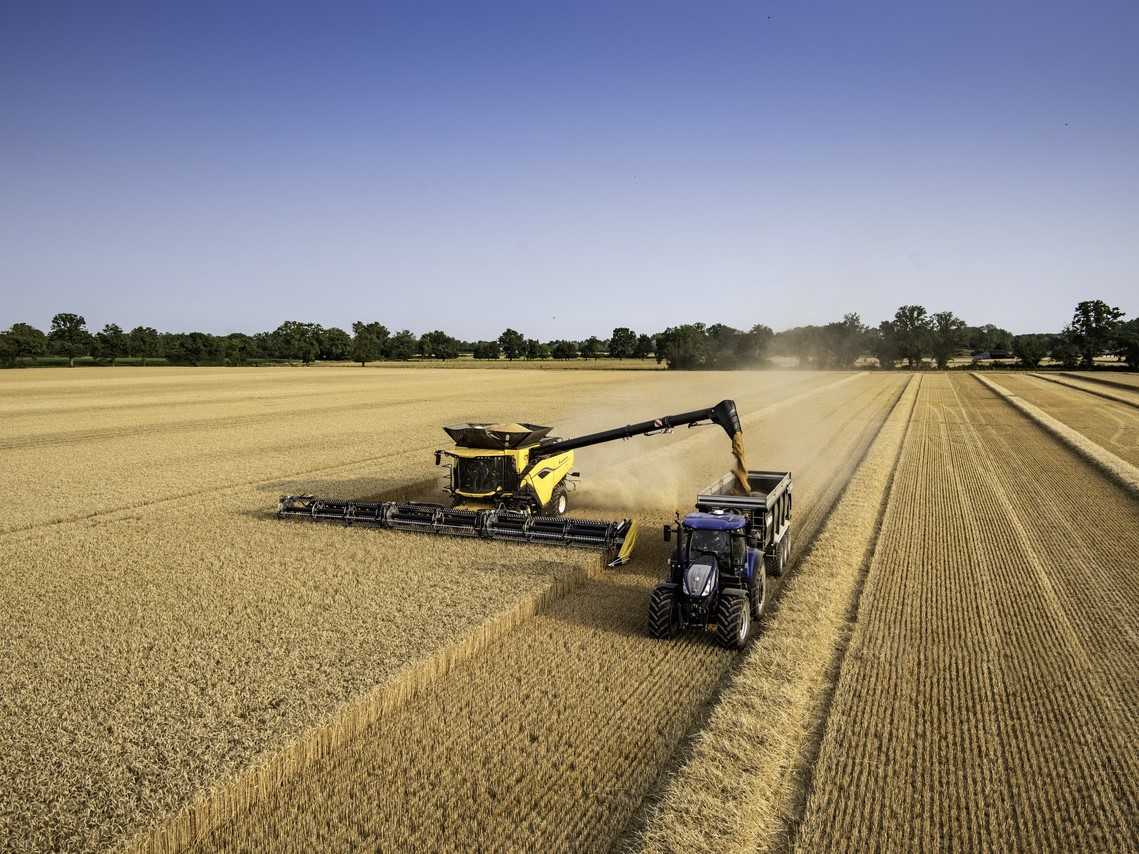 New Holland CR11
