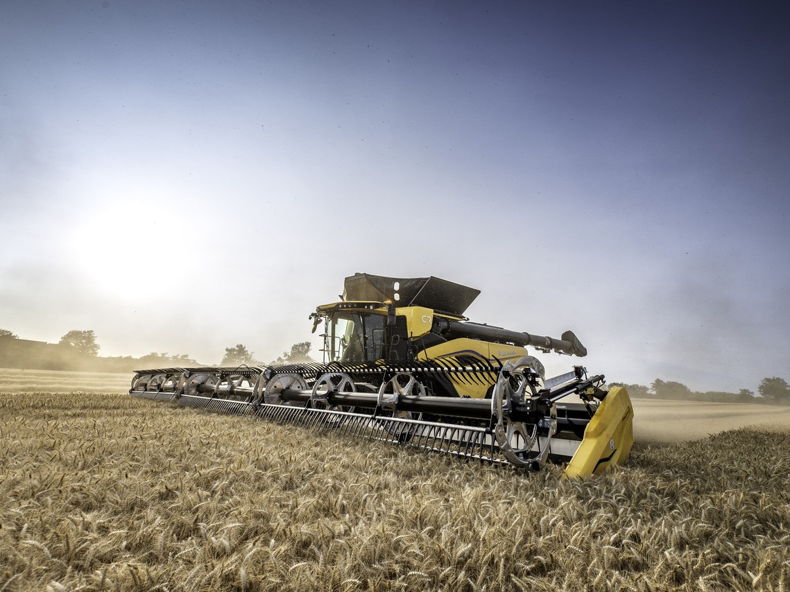 New Holland CR11