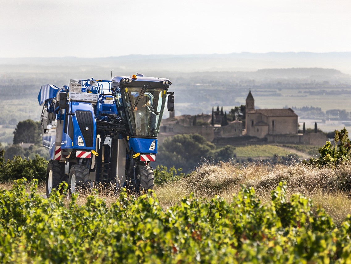 New Holland Braud compact grape harvesters