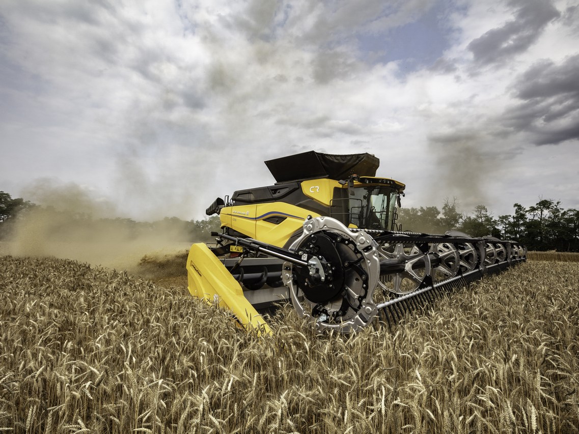 New Holland CR11