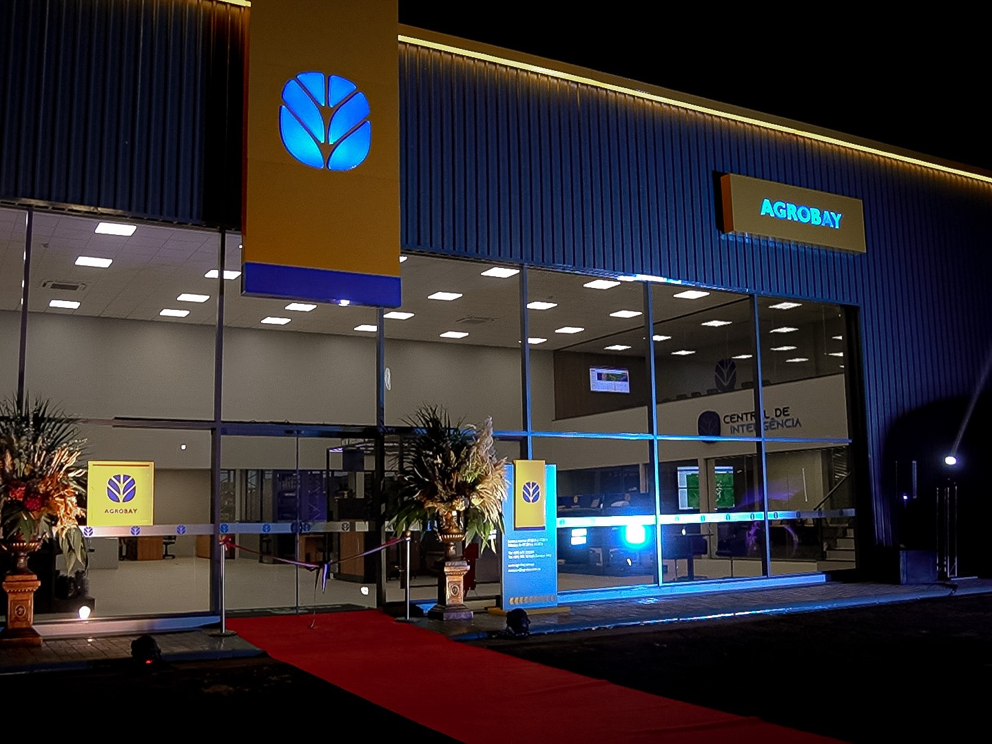 New Holland y Agrobay inauguraron el primer Smart Dealer en Paraguay