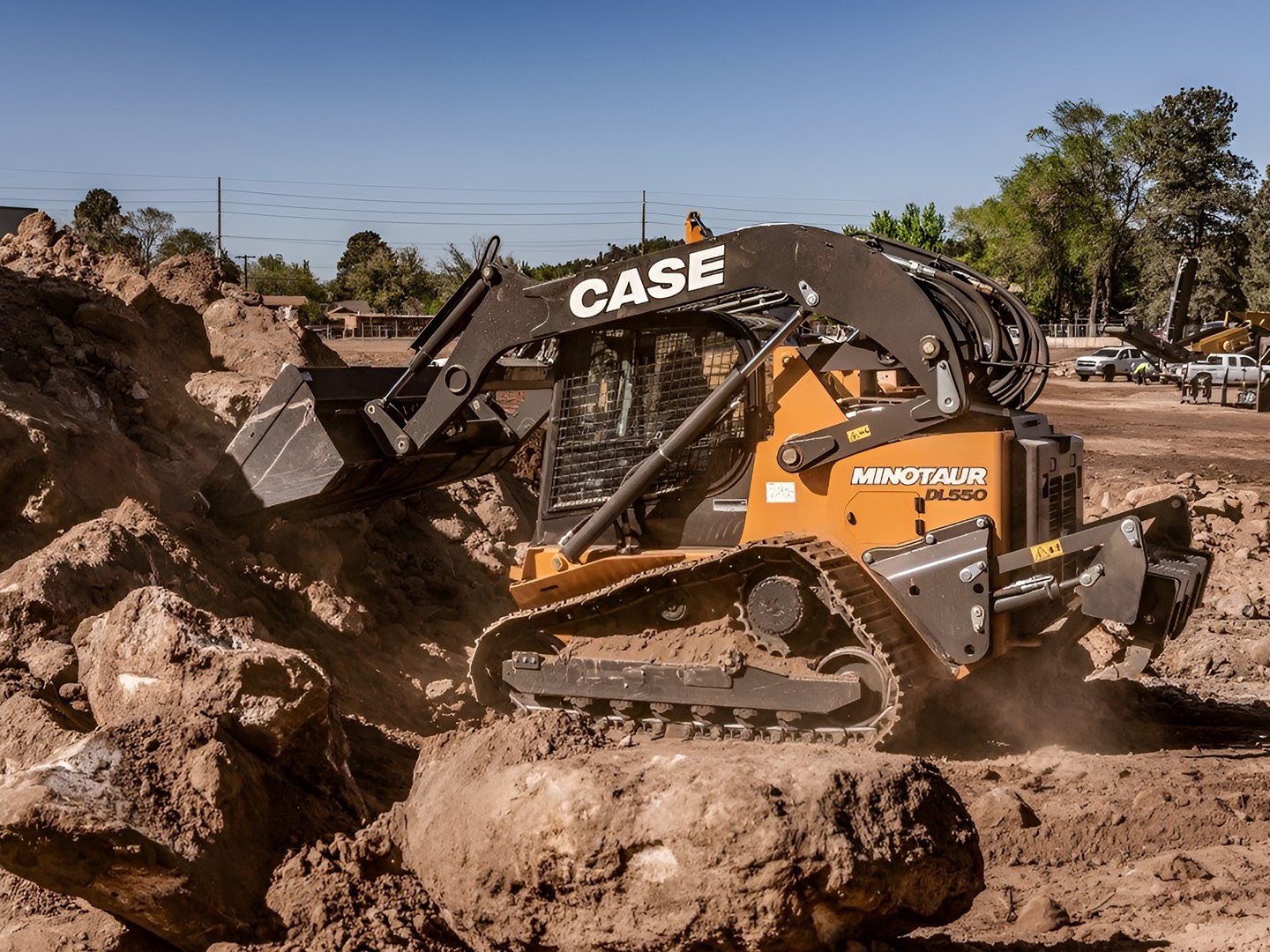 CASE Minotaur DL550 Compact Dozer Loader