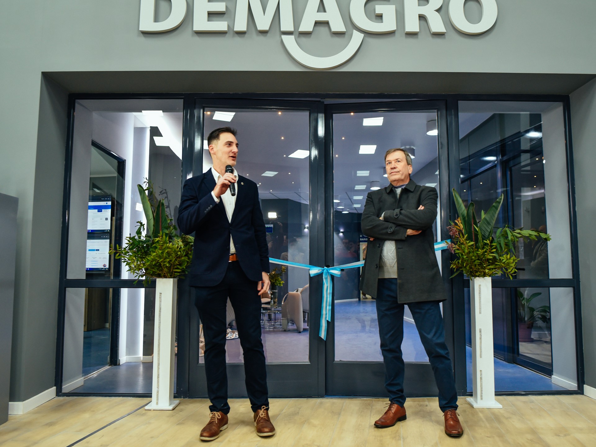 New Holland inaugura su primer Smart Dealer en Santa Fe