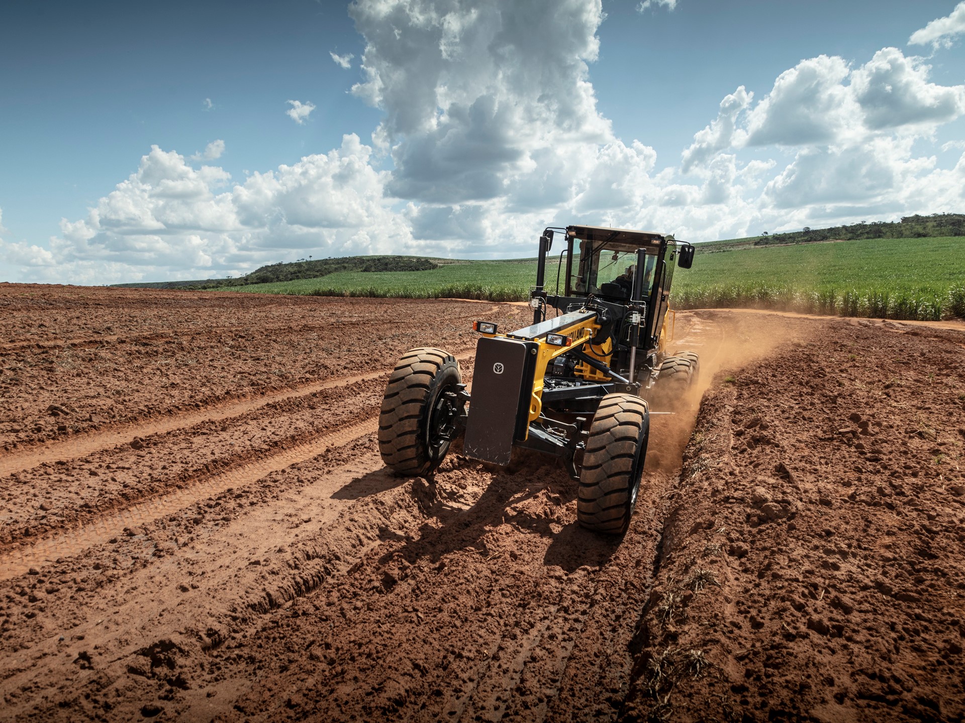 Motoniveladora RG170 B EVO estar na Paving Expo 2024