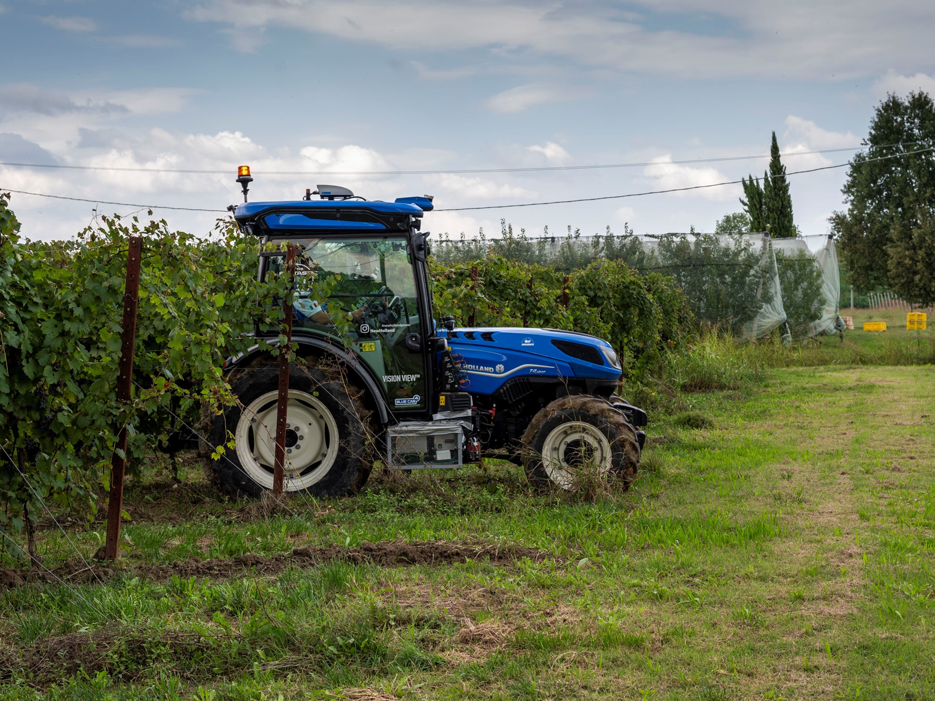 New Holland Advanced Vision Assisted Guidance