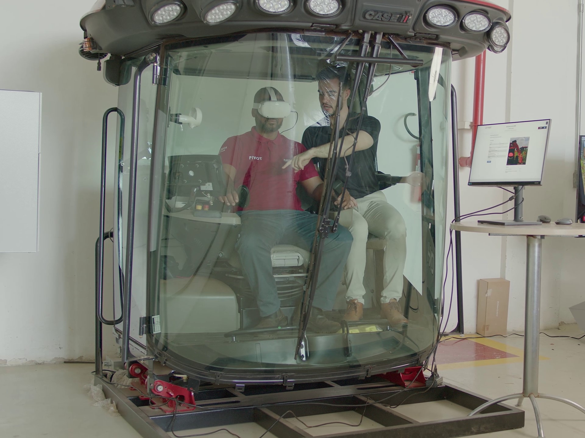 Cab operation simulator