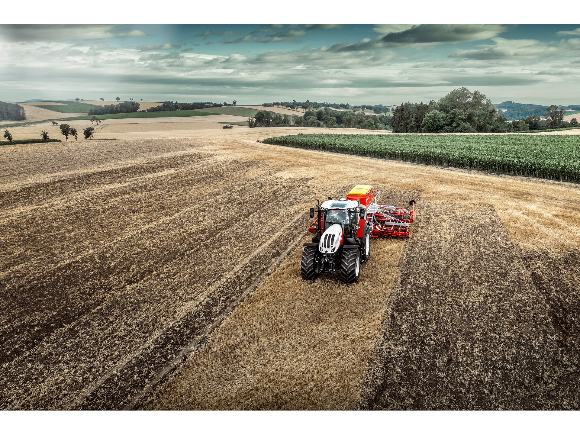 STEYR TERRUS CVT TRACTORS GAIN MORE FEATURES