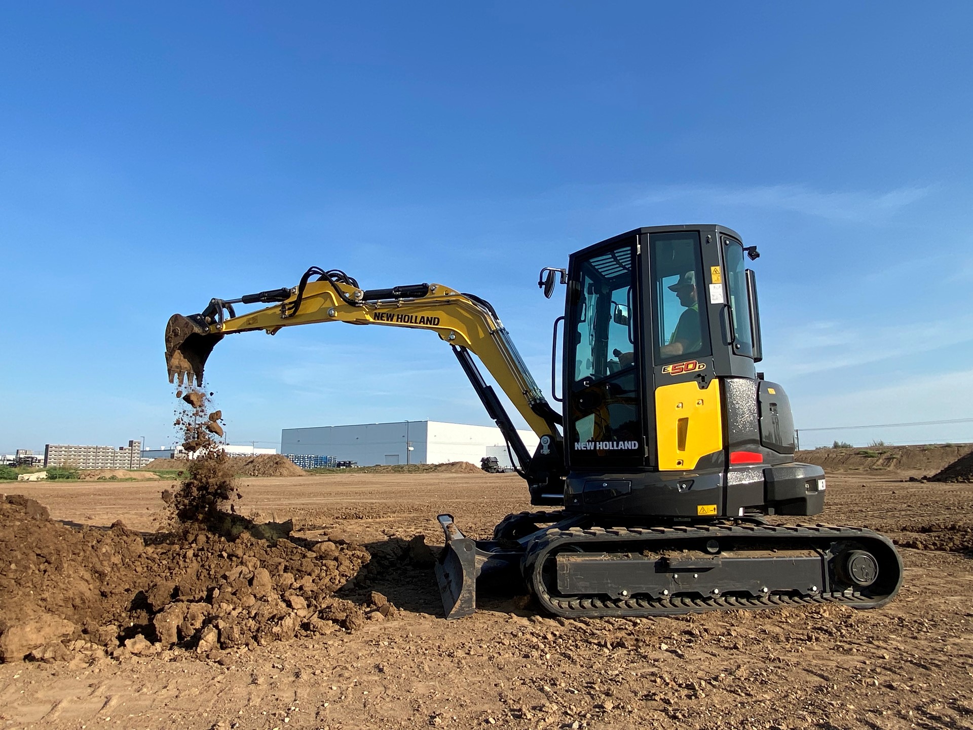 E50D Digging