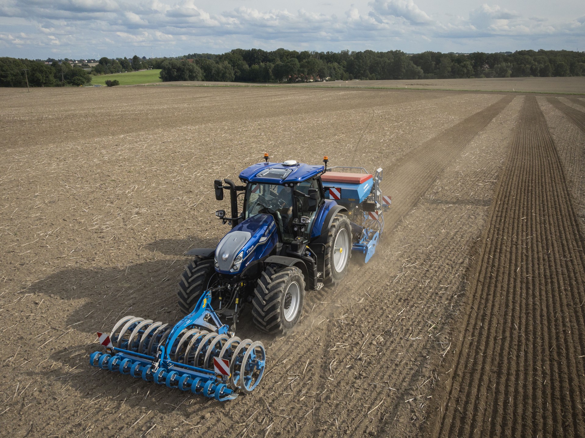 New Holland T7 Standard Wheelbase