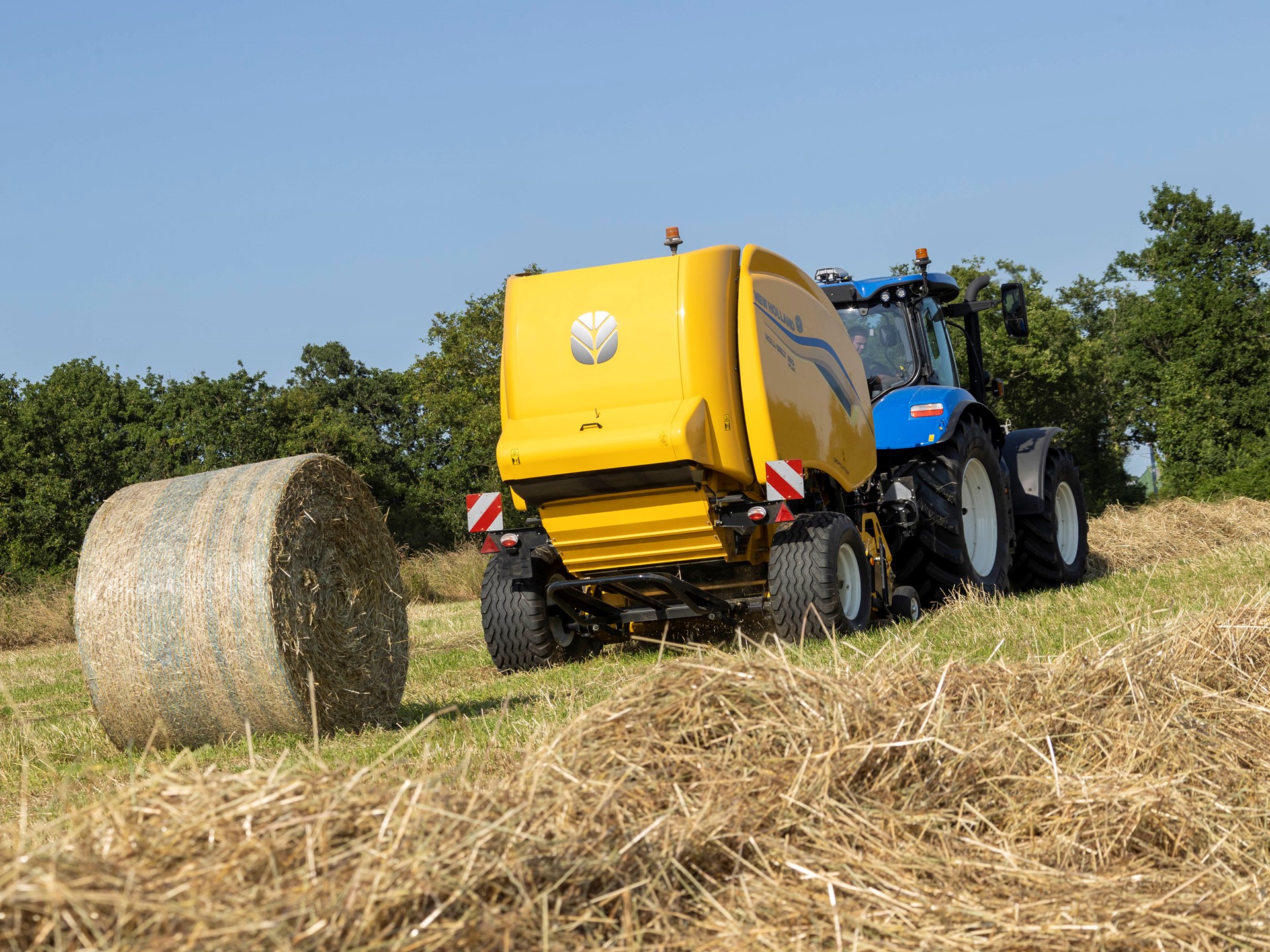 New Holland Roll-Belt 180 PLUS