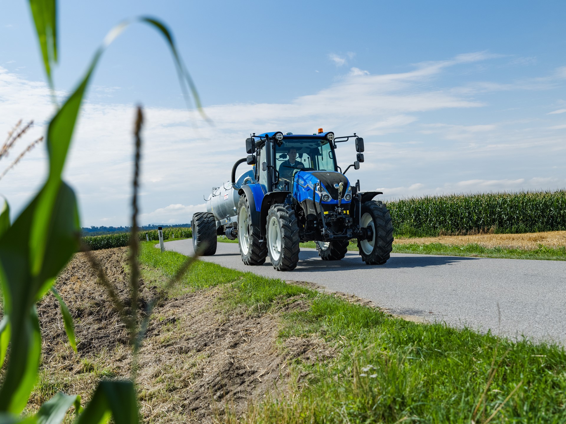 New Holland T5S