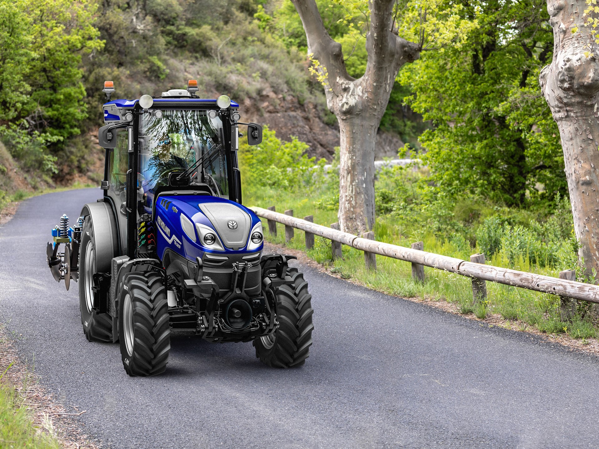 New Holland T4120F Auto Command