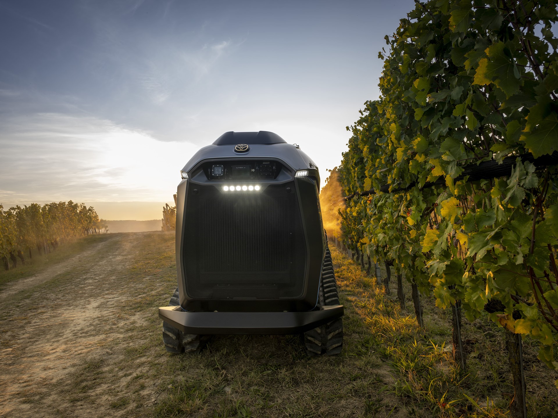 New Holland R4 Robot