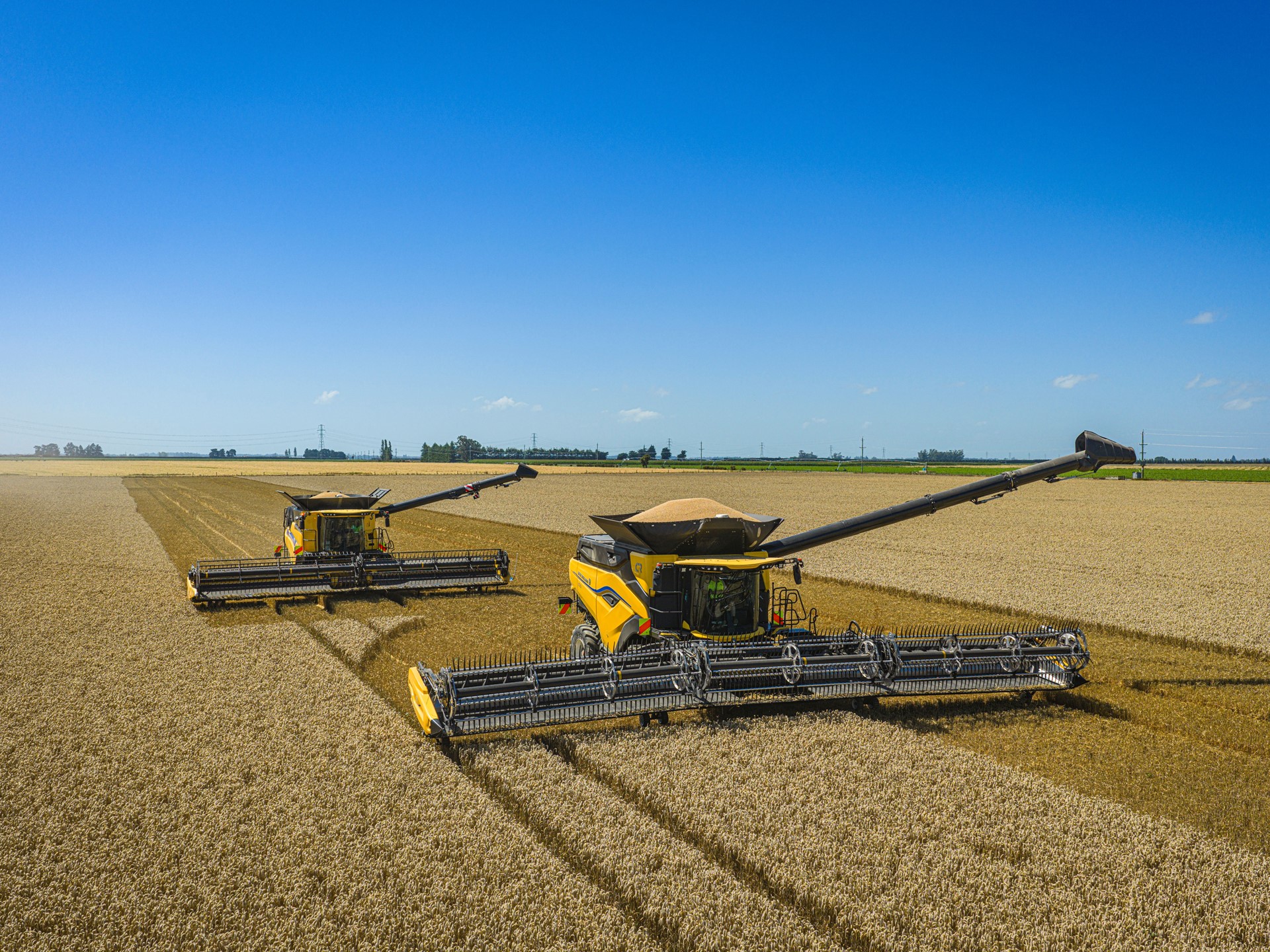 Fairfield Farms upgrades to New Holland CR11 combines after wet tough trial season