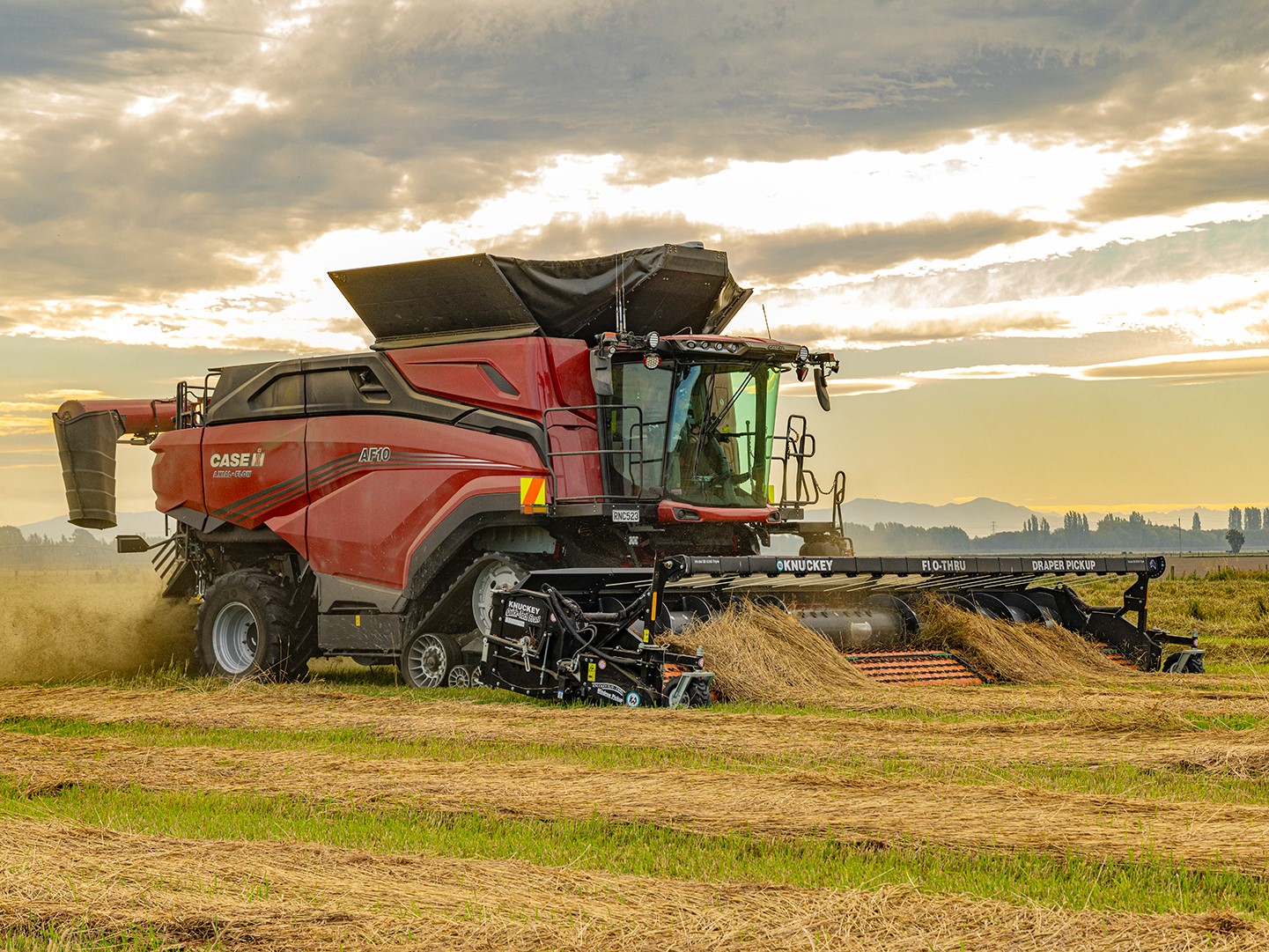 New Case IH AF10 impresses with performance power for record breaking NZ farmer with high bar for success