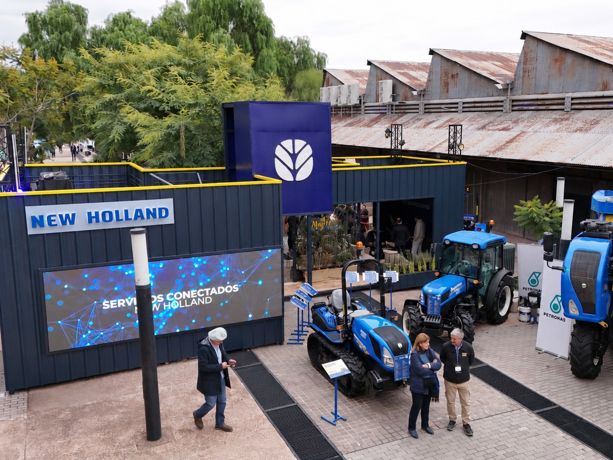 New Holland presenta herramientas y soluciones para economias regionales en Sitevinitech 2026