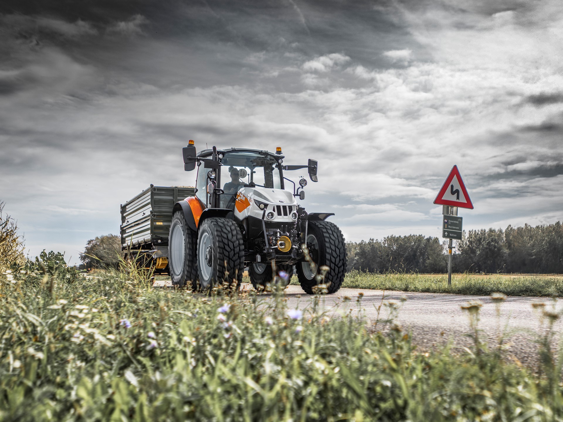 STEYR 4120 PLUS Municipality