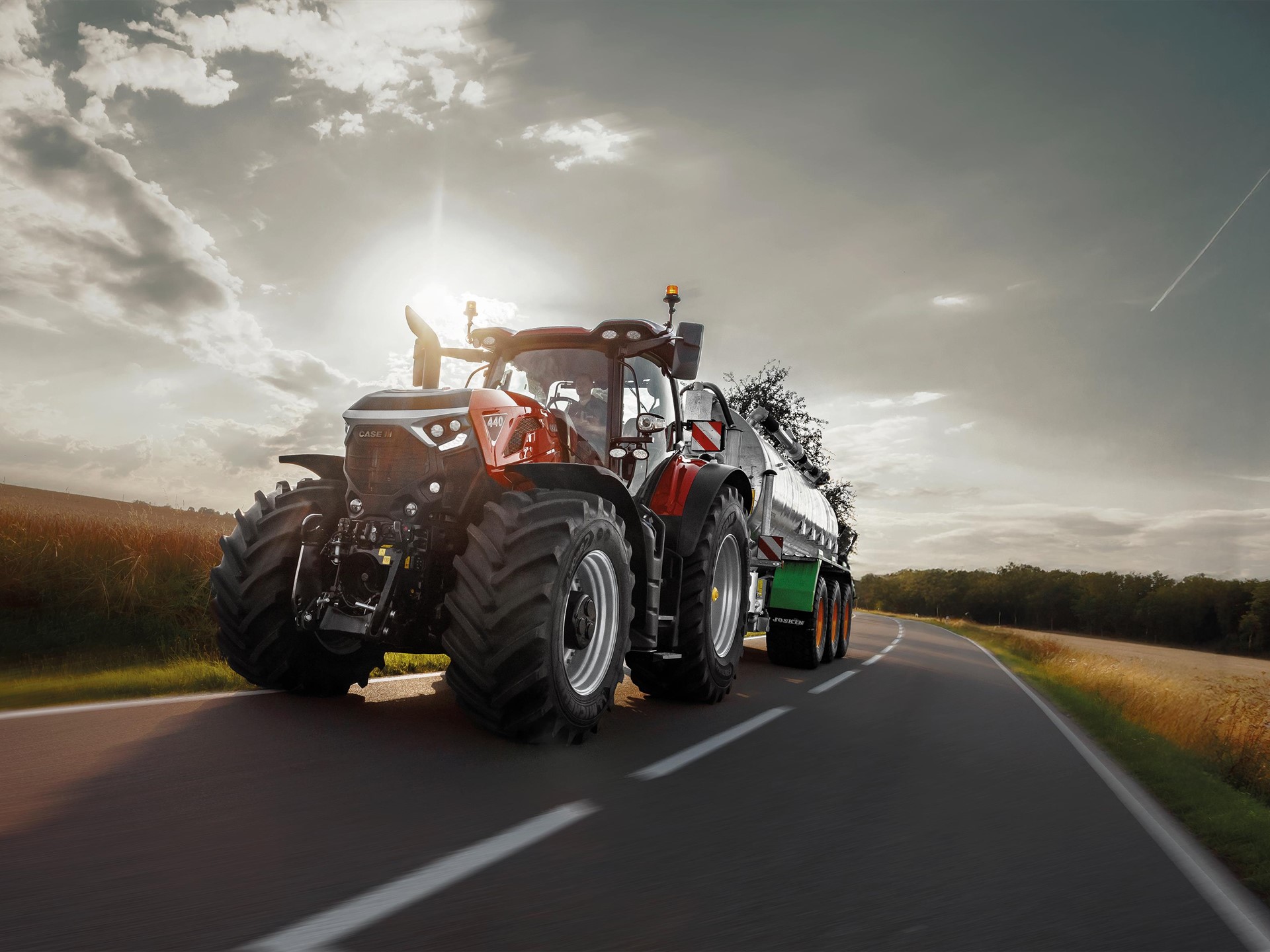 Case IH Advanced Vehicle Suspension Receives EIMA Technical