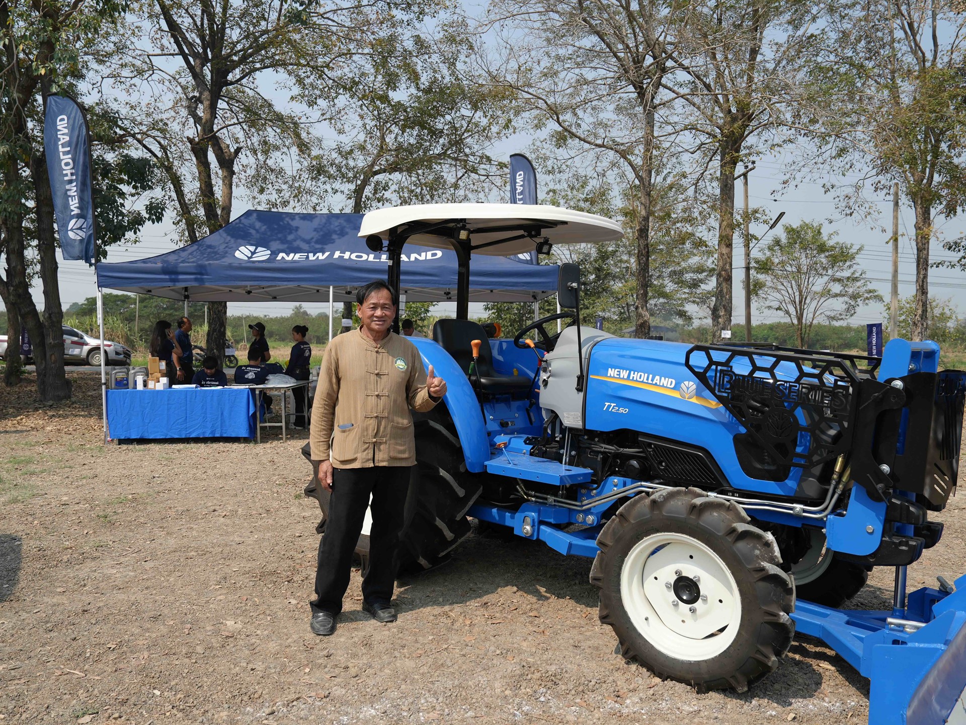 CNH equipment helps Thai rice farmer replace stubble burning