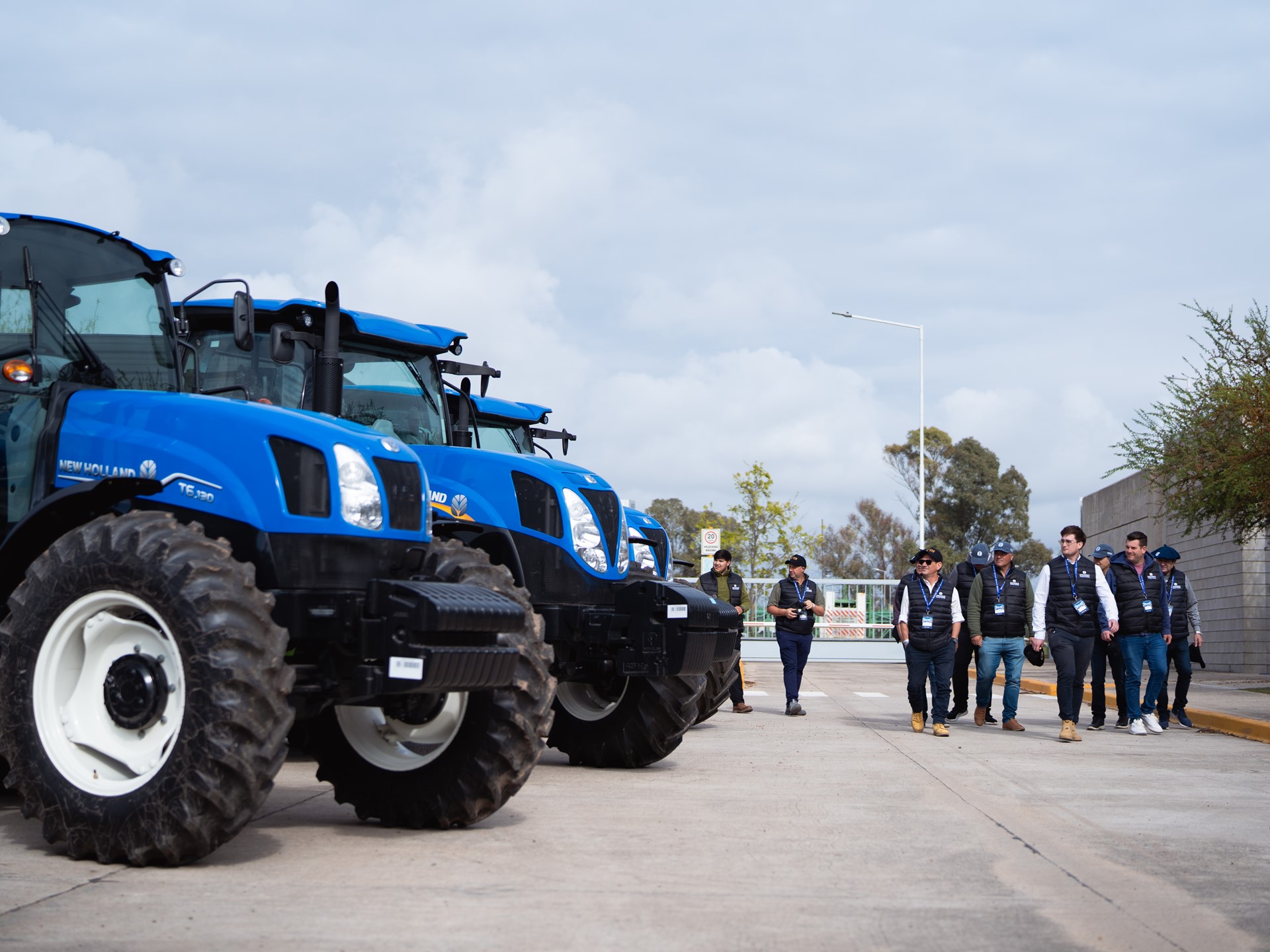 New Holland abrio las puertas de su fabrica para acercar todo su porfolio a sus clientes