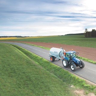 New Holland T6.140 Auto Command™ doing road transport