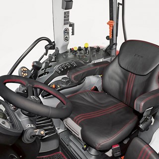 Steyr Kompakt Multicontroller 4115 Leather Seat Cabin