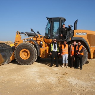 The Trezence TP and Case Construction Equipment Teams together with the mighty wheel loader
