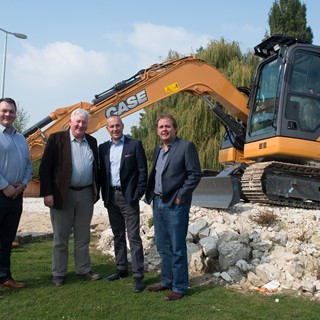Case Construction Equipment appoints Cowan Bros as new full-line dealer for Northern Ireland