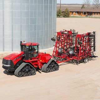 Quadtrac 620 with tillage equipment in transport mode