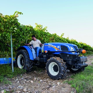 The TD4.90F undertaking work in an orchard