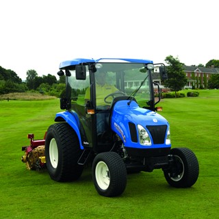 New Holland Boomer™ 45D rolling