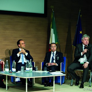 Carlo Lambro (far right) is a panel member and addresses the World Farmers Organisation