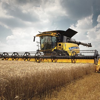 New Holland CR10.90 Combine Harvester in the Field