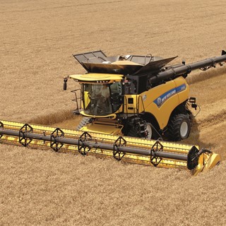 New Holland CR10.90 Combine Harvester in the Field