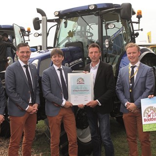 New Holland T6 AutoCommand™ named Best Farmer’s Tractor 2014  at Agrotechniek, NL.