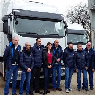 Jacqueline Galant, Belgium's Federal Minister of Mobility with the Iveco team