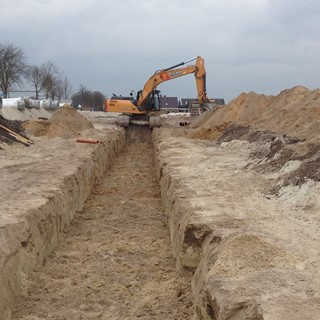 Three CASE champions helping getting the job done in the new industrial area in Staphorst, in the North of Holland