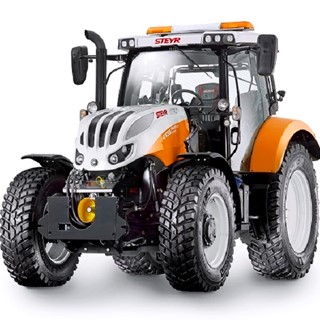 Steyr 4135 Profi CVT Tractor perfect for municipal operations