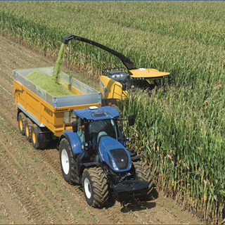 New Holland Agriculture announced today it signed a preferred partnership agreement with Dinamica Generale (DG)