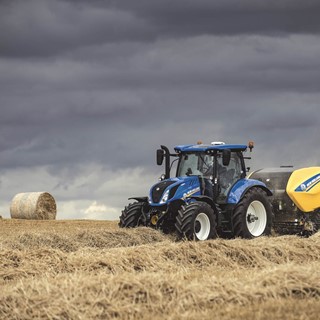 The new Roll Bar models feature New Holland’s latest styling
