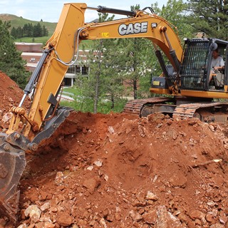 South Dakota homebuilder takes control of residential excavation and grows business
