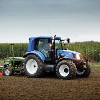 New Holland Celebrates 10 Years as Clean Energy Leader®