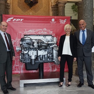 Annalisa Stupenengo, FPT Industrial Brand President together with representatives from Politecnico di Milano