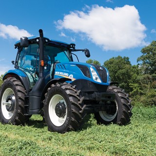 New Holland Agriculture is expanding its acclaimed T6 tractor series with the new T6 Dynamic Command™