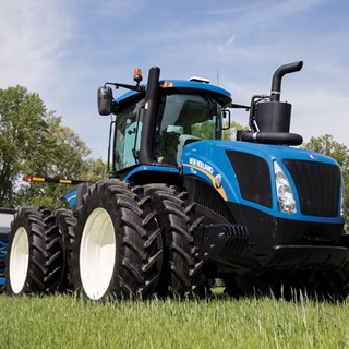 New Holland Introduces T9 Auto Command™