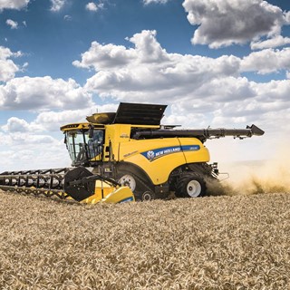 New Holland Agriculture was awarded the Silver Medal by the independent expert committee