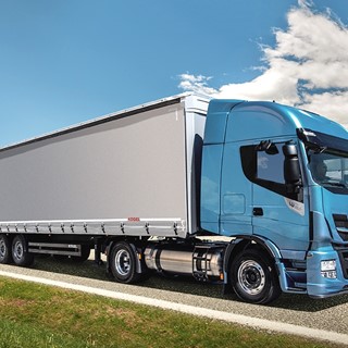 Stralis NP, the first natural gas truck specifically designed for long-haul operations