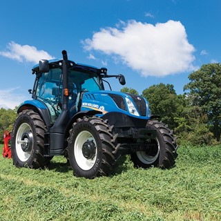 New Holland T6 with Dynamic command