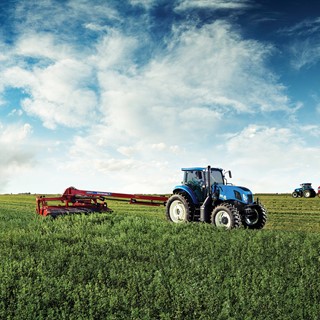 New Holland tractor and Discbine 313