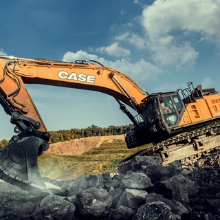CASE CX750D Excavator